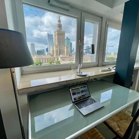 Sawa 2xmetro Wifi 500 Mbs 50'tv Netflix Hbo Appletv+ Lägenhet Warszawa