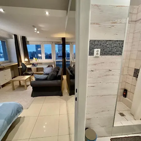 Sawa 2xmetro Wifi 500 Mbs 50'tv Netflix Hbo Appletv+ Warszawa