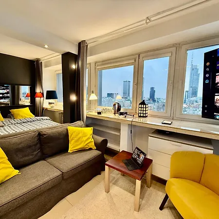 Sawa 2xmetro Wifi 500 Mbs 50'tv Netflix Hbo Appletv+ Apartment Warsaw