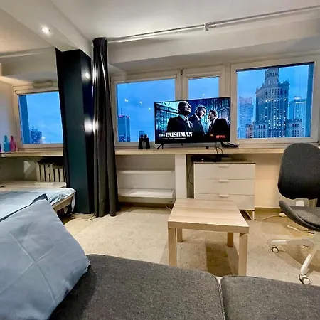Sawa 2xmetro Wifi 500 Mbs 50'tv Netflix Hbo Appletv+ アパート